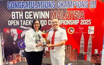  अशोक उत्कृष्ट निर्णायक 