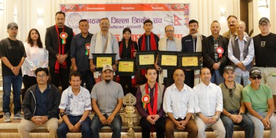  क्रिकेटरलाई सम्मान 