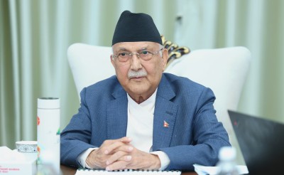  योजना आयोगका पदाधिकारीसँग प्रधानमन्त्रीको छलफल, गरिबी निवारणलाई पहिलो प्राथमिकतामा राख्न निर्देशन 