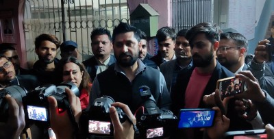  धरौटीमा छुटेपछि रवि लामिछानेले भने- चितवनबाट परिवर्तनको लडाइँ सुरु भएको छ 