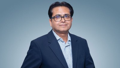  नीति प्रेरित मन्दीमा अर्थतन्त्र 