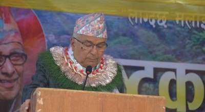  स्रष्टा र साहित्यकारलाई सम्मान र सहयोग गर्न समाज र सरकारले कन्जुस्याईं गर्न हुन्न : राष्ट्रपति 