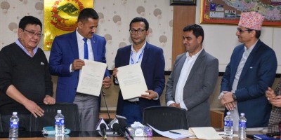  स्वास्थ्य मन्त्रालय र तिलगंगा प्रतिष्ठानबीच सम्झौता, सहुलियत मूल्यमा लेन्स उपलब्ध गराइने 