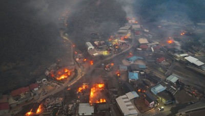  दक्षिण कोरियामा डढेलो : १८ जनाको मृत्यु, २७ हजार विस्थापित 
