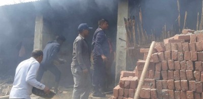  नवलपरासीमा आगलागीमा परि तीन जना घाइते, पाँच घर जले 