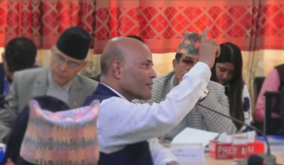  सांसद अमरेश सिंहको प्रश्न : अख्तियार प्रधानमन्त्री कार्यालयको शाखा हो कि संवैधानिक आयोग ? 