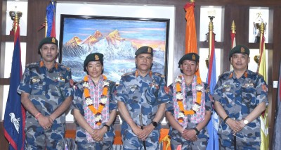  सगरमाथा आरोही सशस्त्र प्रहरीका दुई महिला कर्मचारीको एक तह बढुवा 