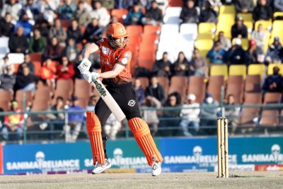  चितवन राइनोज विजयी, विराटनगरको अपराजित यात्रामा लाग्यो ब्रेक 