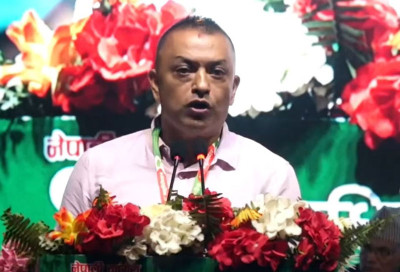  सभापति थापाले भने- बीपी र गणेशमानको आत्मा यही छ,तर उहाँका छोराहरु कहाँ छन् थाहा छैन 