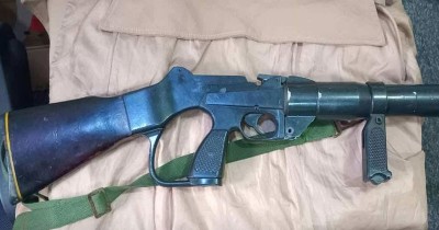  सुन्धाराबाट भागेका बन्दी वाङ्सु लामाको साथबाट प्रहरीको ‘ग्यास गन’ बरामद 