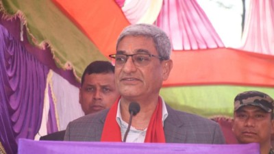  राजतन्त्र फर्किने सम्भावना छैन, लोकतन्त्रको विकल्प अरु हुन सक्दैन : गृहमन्त्री 
