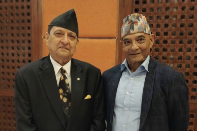  पूर्वराजा ज्ञानेन्द्र शाहसँग धवल शम्शेरको दुई घण्टा कुराकानी, सबैलाई समेटेर अघि बढ्न सुझाव 