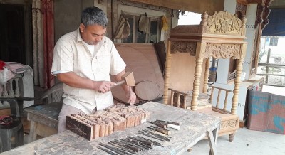  हस्तकलाले उचित मूल्य पाउन छाडेपछि निराश बन्दै पेसाकर्मी 