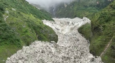  हिउँपहिरोले थुनिएको बोक्सीखोला बग्न थाल्यो 