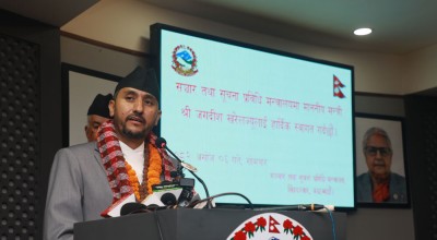  सञ्चारमन्त्री खरेलले भने - जनताले महसुस गर्ने गरी काम गर्छौं 