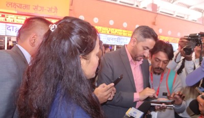  सञ्चारमन्त्रीद्वारा गोँगबु बसपार्कमा निःशुल्क इन्टरनेट सेवा शुभारम्भ 