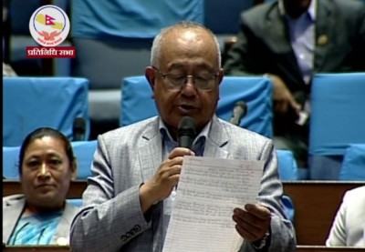  राइड सेयरिङको भाडादरबारे महेश बस्नेतले उठाए संसद्‍मा प्रश्न 