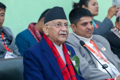  विद्यार्थीलाई एकताबद्ध भएर स्ववियु निर्वाचनमा लाग्न प्रधानमन्त्रीको आग्रह 