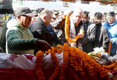  काँग्रेसद्वारा नेता पीएल सिंहको निधनप्रति शोक प्रस्ताव पारित, तीन दिन आधा झण्डा झुकाउने  