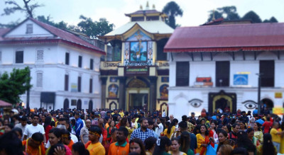  पशुपतिनाथमा करिब ३०० भक्तजनद्वारा विशेष पूजा 