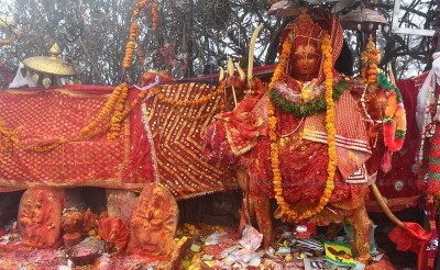  ताप्लेजुङ बन्दले अलपत्र परेका ३९ तीर्थयात्रीको उद्धार 