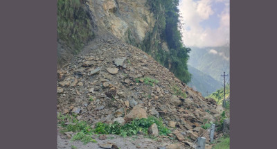  विभिन्न स्थानमा पहिरो खस्दा नारायणगढ–मुग्लिन र पृथ्वी राजमार्ग पूर्ण अवरुद्ध 