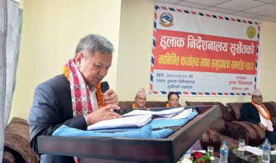  सञ्चारमन्त्री गुरुङले भने- कानुन छ राजा महेन्द्रको पालाको अनि परिवर्तनको अपेक्षा गरेर हुन्छ र ? 