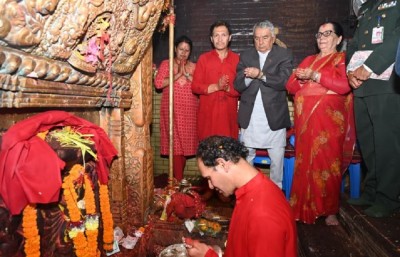  राष्ट्रपति पौडेलबाट नक्साल भगवतीको दर्शन 