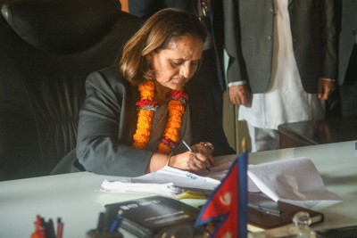  महान्यायाधिवक्ता भण्डारीले भनिन्- यो विषम परिस्थितिमा सबैले मिलेर काम गर्नुपर्छ 