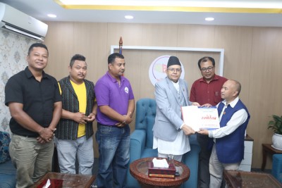  मातृभाषामा पत्रकारिताले अभिव्यक्ति तथा प्रेस स्वतन्त्रताको अभ्यासलाई बलियो बनाउँछ : सभामुख घिमिरे 