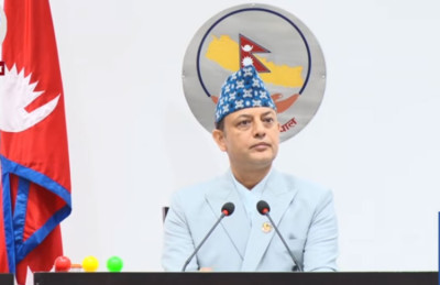  इन्दिरा रानामगर र रामबहादुर थापाले व्यक्त गरेका असंसदीय शब्द संसद्को रेकर्डबाट हटाउन सभामुखको निर्देशन 