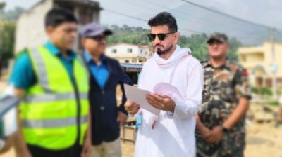  पूर्वाधार मन्त्री लम्सालले दिए ठेकेदारको खुट्टा भाँच्ने चेतावनी 