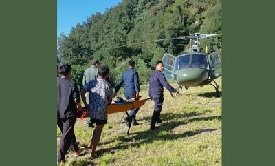  गर्भवतीको समयमै हवाई उद्धार हुँदा ... 