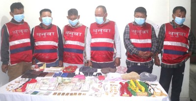  नक्कली सुन देखाई ठगी गर्ने छ जना पक्राउ 