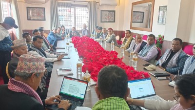  तीन वर्षभित्र भूमिसम्बन्धी समस्या समाधान गर्ने आयोगका पदाधिकारीको प्रतिबद्धता 