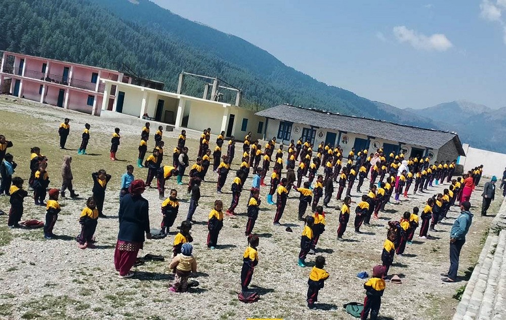 चिसोले ढोरपाटनका विद्यार्थी बिरामी पर्न थालेपछी पठनपाठन प्रभावित