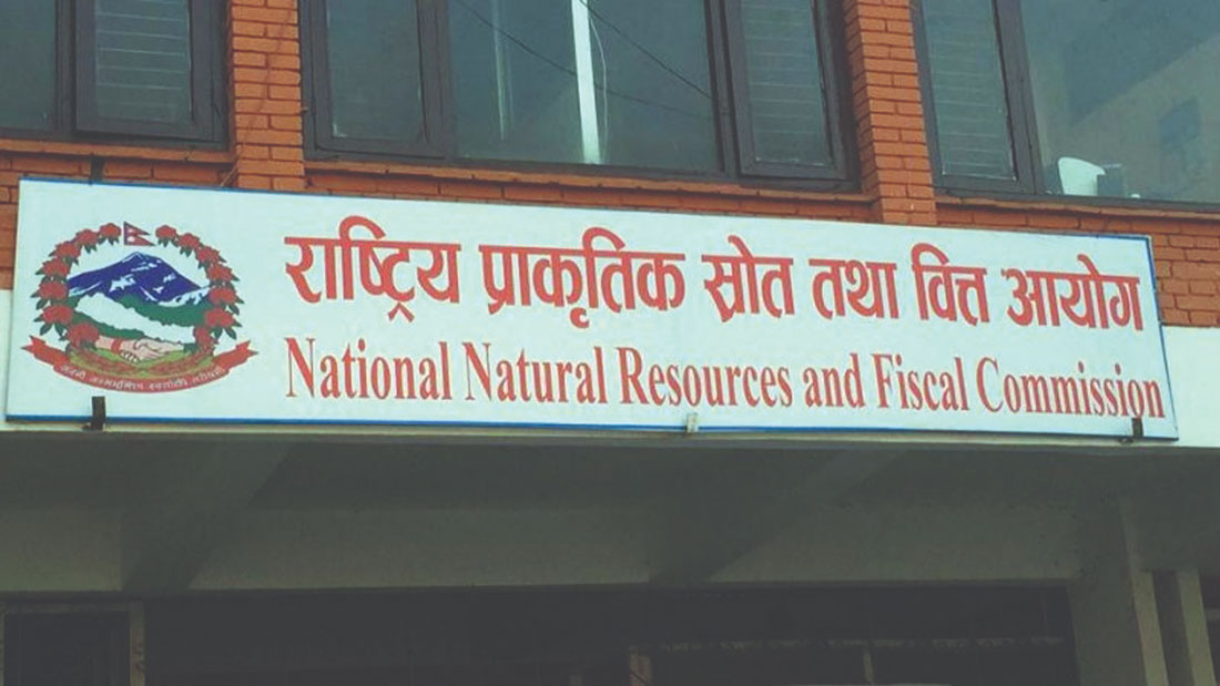 अर्थ मन्त्रालयको सहमति र बजेटमा समावेश बिनै स्थानीय तहद्वारा ऋण परिचालन : वित्त आयोग प्रतिवेदन