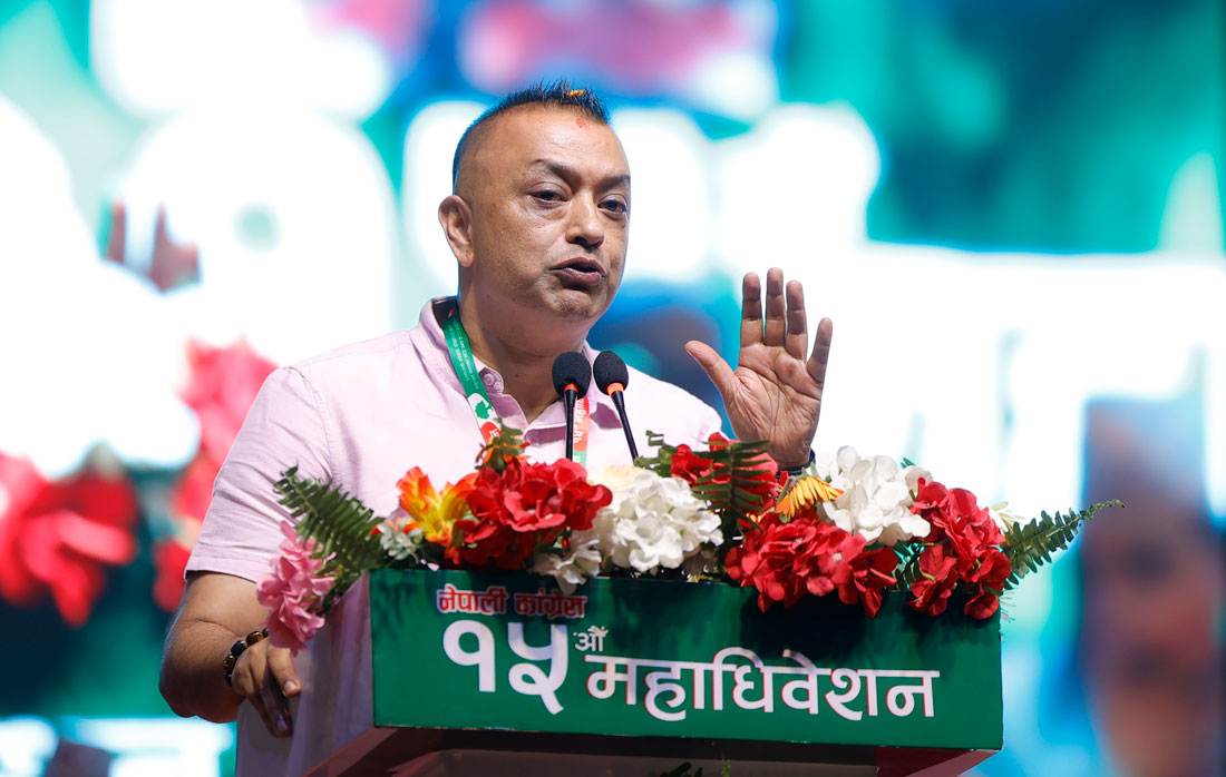 बदलिएको कांग्रेसले देश पनि बदल्न सक्छ : गगन थापा