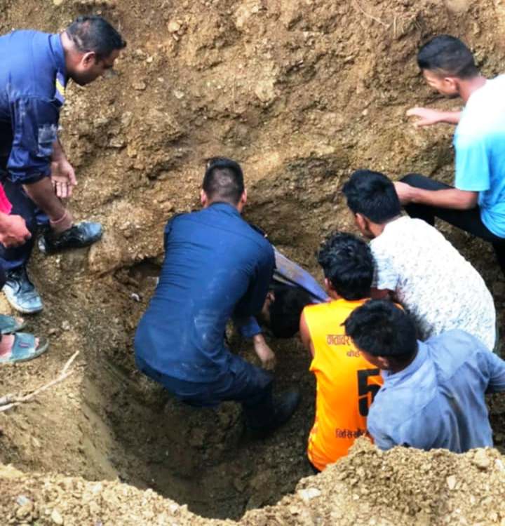 ढिस्कोमा पुरिएका दुईको मृत्यु, एकजनाको उद्धार