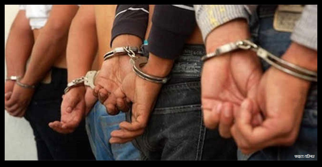 चार भारतीय नागरिक चोरिएका सामानसहित पक्राउ