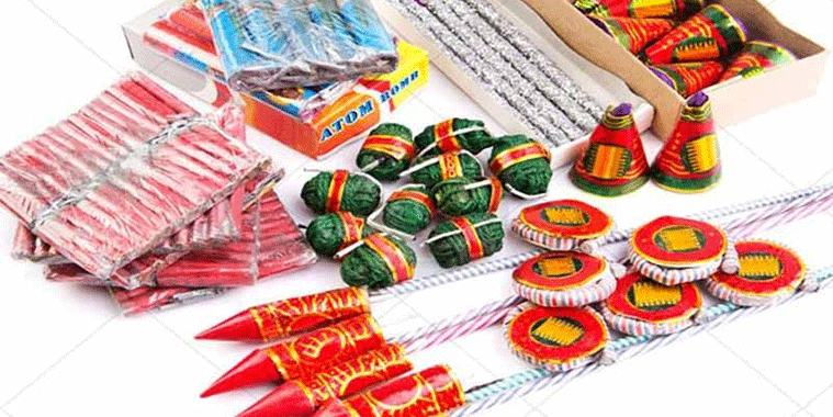  काभ्रेभञ्ज्याङबाट २६ बाक्सा पटाका बरामद 