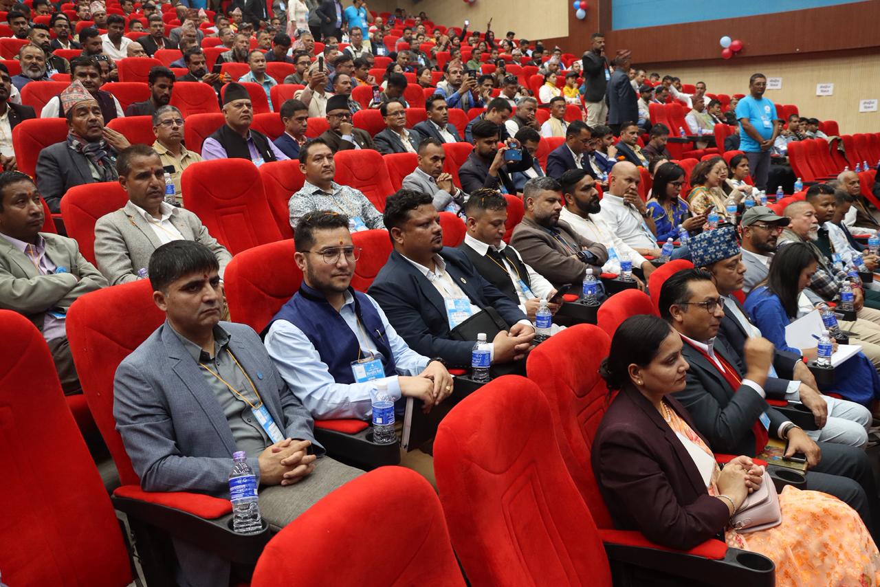 रास्वपाको विस्तारित बैठकमा घोषित मितिमा निर्वाचन गर्न जोड