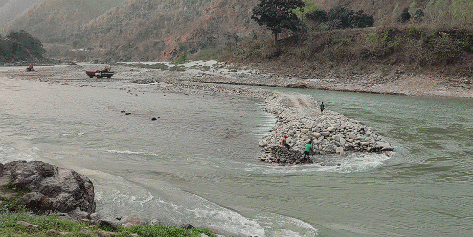  त्रिशूली नदीमा नुहाउने क्रममा दुई बालिका बेपत्ता 